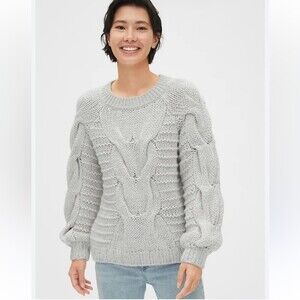 Chunky Cable-Knit Crewneck Sweater Size Small wool blend